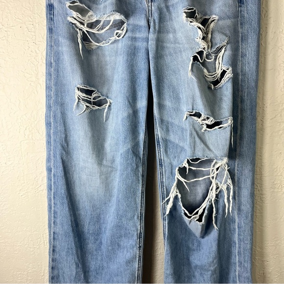 American Eagle Distressed High Rise Skater Jeans in Patch Me Up - Picture 6 of 14